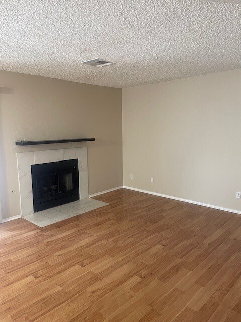 Foto del edificio - 2825 S Swallow Point Cir