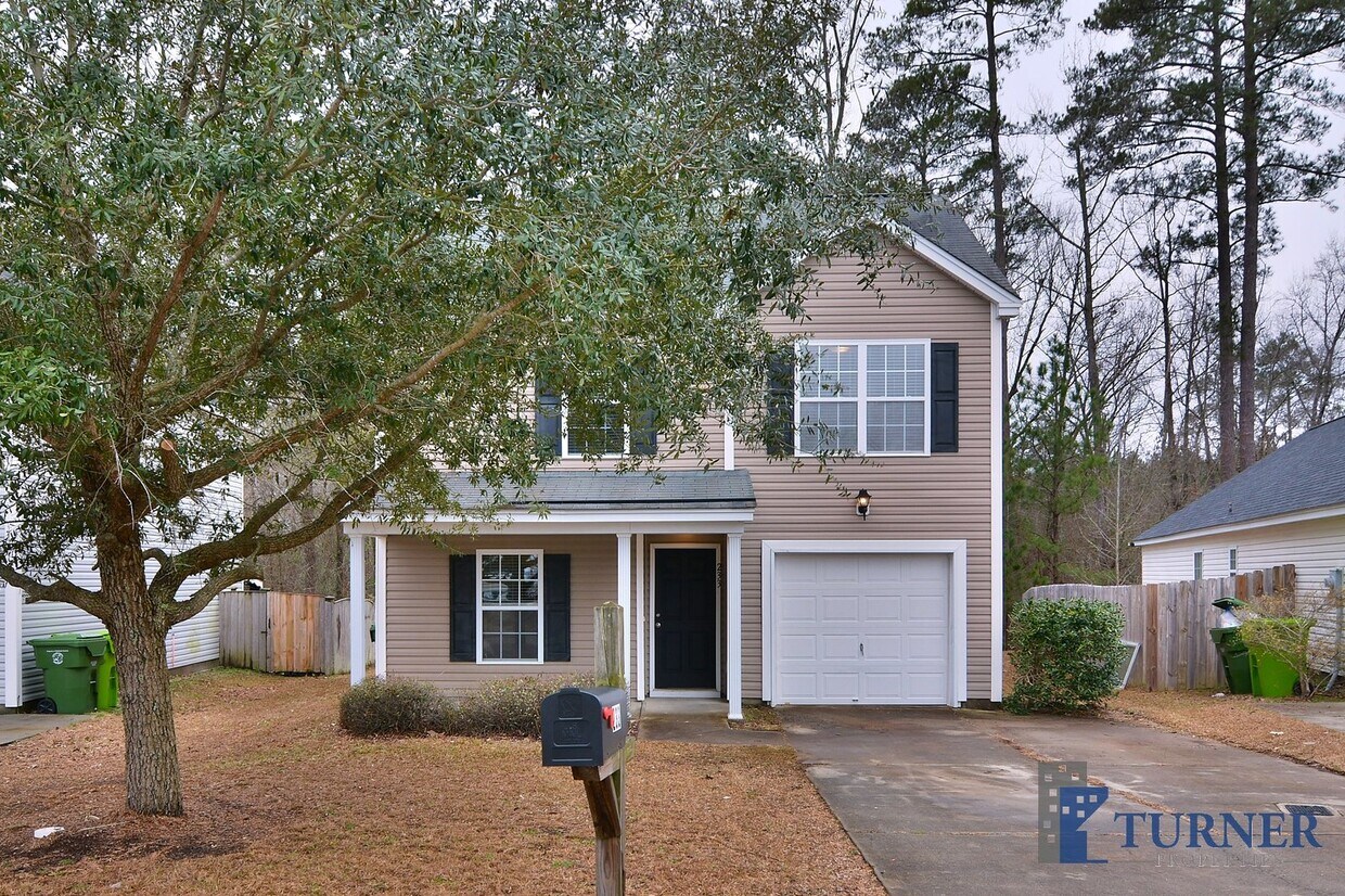 233 Arbor Falls Dr, Columbia, SC 29229 Room for Rent in Columbia, SC