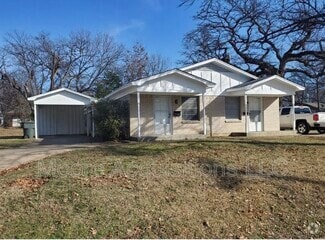 Building Photo - 1437 S Rusk St