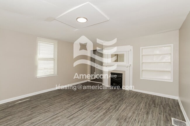 Foto del edificio - 305 Pershing Ave