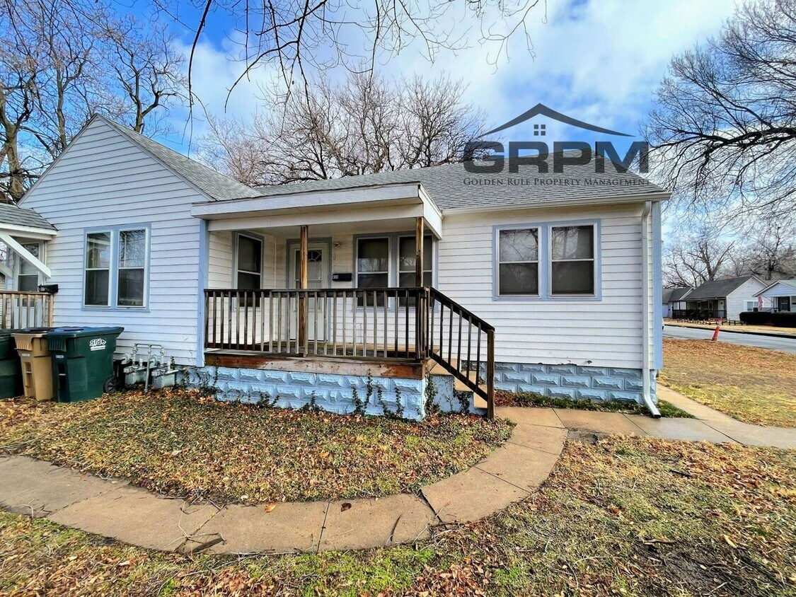 Foto principal - 800 N Poplar