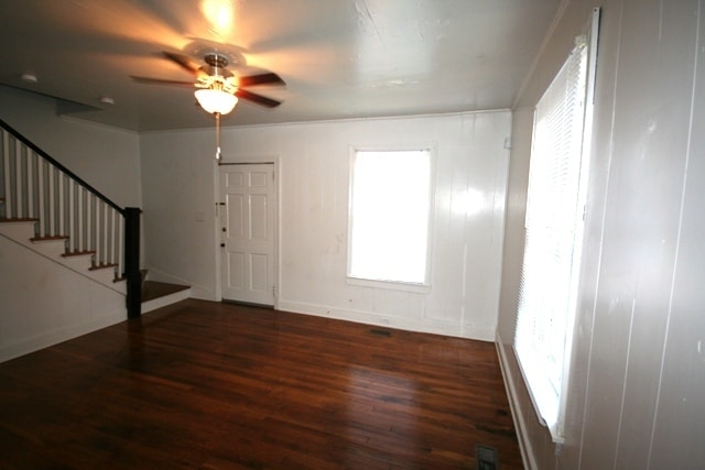 Building Photo - 1609-11 W Club