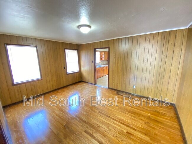 Foto del edificio - 1086 Goodman St