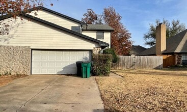 Building Photo - 7012 N Spinnaker Ln