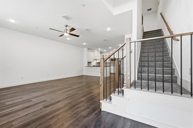 Foto del edificio - 531 Cobblestone Ln