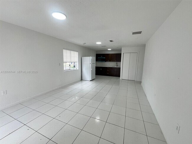 Foto del edificio - 15741 NW 40th Ct
