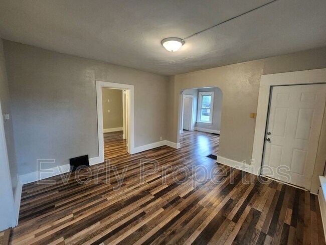 Foto del edificio - 2221 Harriet St