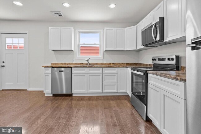 Foto del edificio - 819 11th Ave