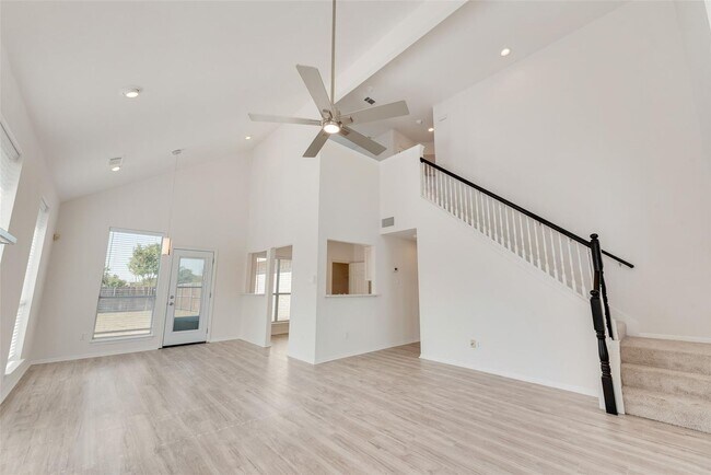 Building Photo - Beautifully remodeled two story home locat...
