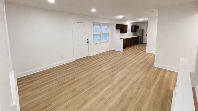 Foto del edificio - 707 Oakwood