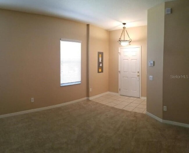 Building Photo - 2841 Girvan Dr
