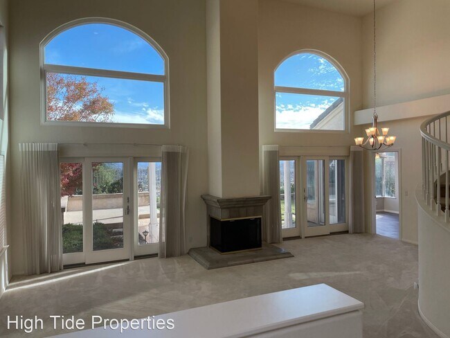 Building Photo - 4 br, 3 bath House - 2219 View Crest Gln