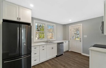 Building Photo - 21 Old State Rd 3