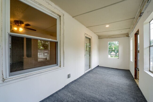 Foto del edificio - 1101 Bancroft St