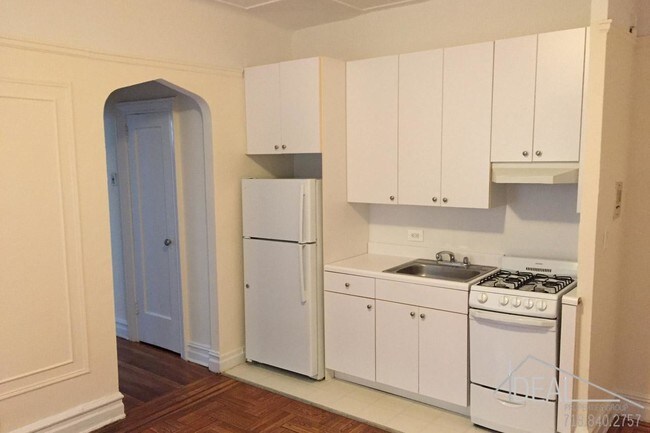 Building Photo - 1 bedroom in Brooklyn NY 11214