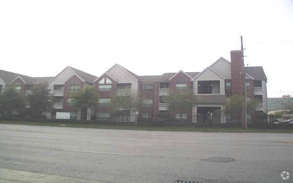 Foto del edificio - City Plaza Condominiums