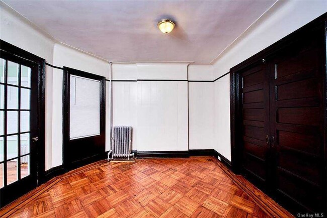 Foto del edificio - 3411 Farragut Rd