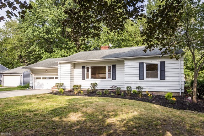Building Photo - 5577 Fitch Rd