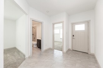 Building Photo - 28902 Yukon River Ct