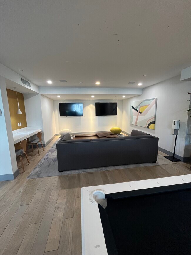 Foto del edificio - 1365 N Miami Ave
