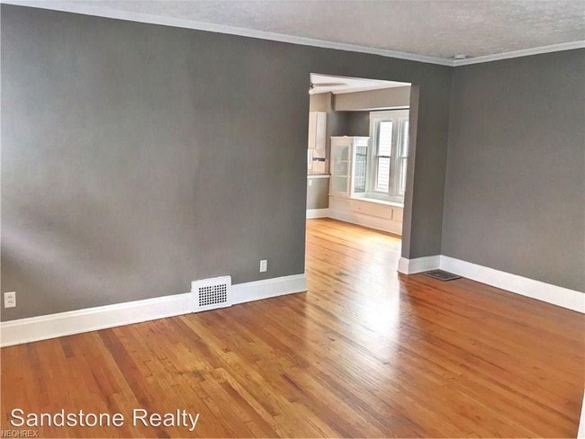 Foto del edificio - 2155-2157 Wascana Ave