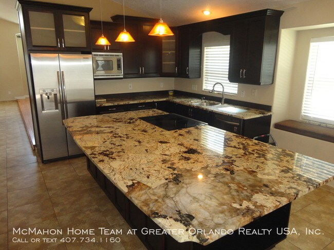 Foto del edificio - 2458 River Ridge Dr