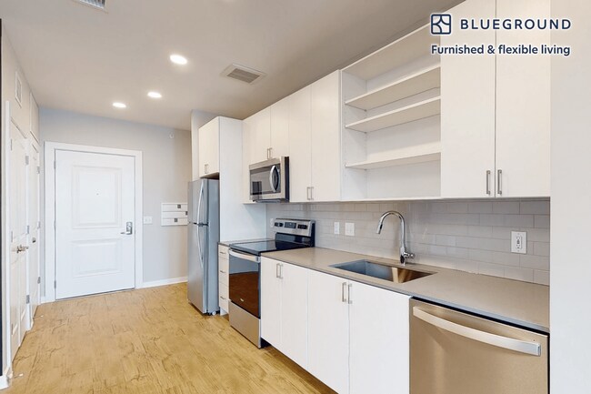 Building Photo - 2 E Joppa Rd