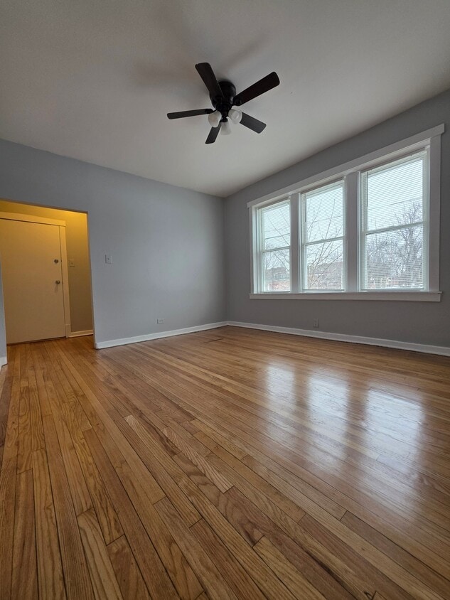Photo - 4315 W 15th St (Chicago, IL)