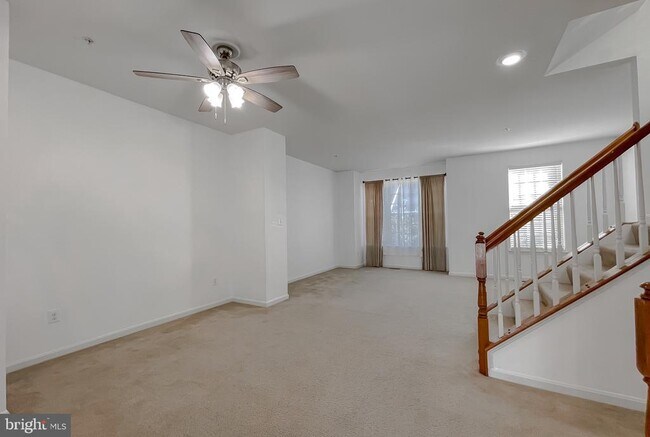 Foto del edificio - 43625 Marguerite Street