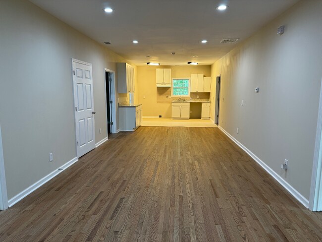 Foto del edificio - 6366 Park St