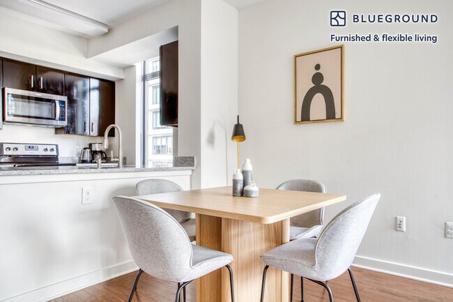 Foto del edificio - 4918 St Elmo Ave