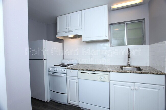 Foto del edificio - 1710 N Harvard Ave