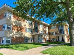 Building Photo - 7717 W Fullerton Ave
