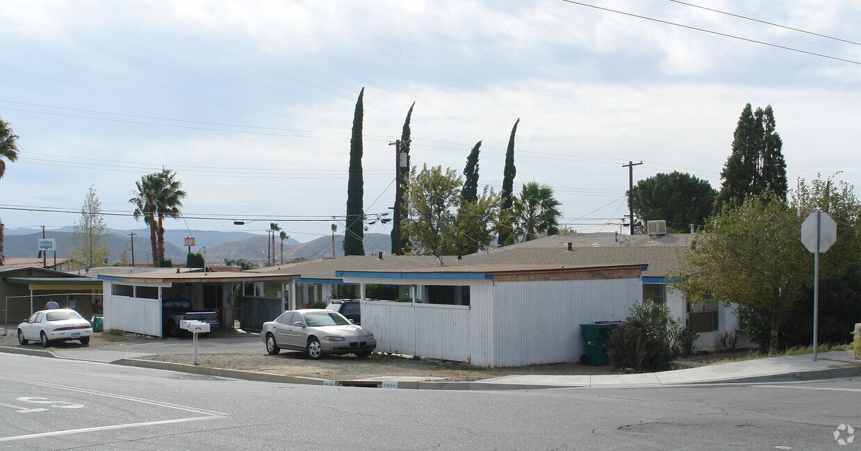 Foto del edificio - 165 N 16th St