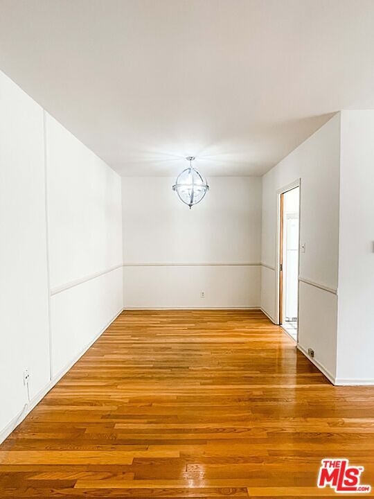Foto del edificio - 8356 Blackburn Ave