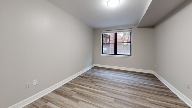 Interior Photo - Garrison Square