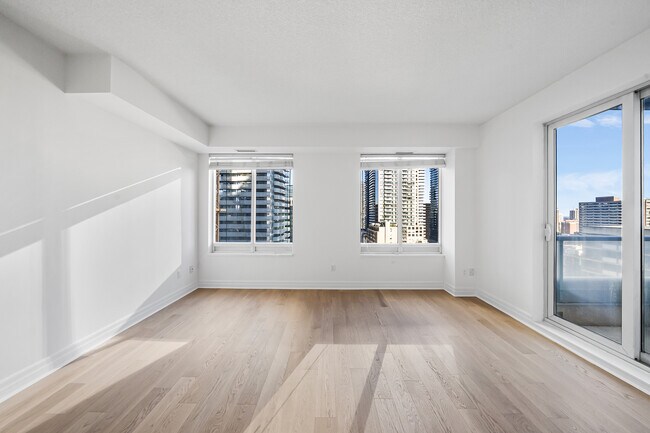 Building Photo - 35 Balmuto St