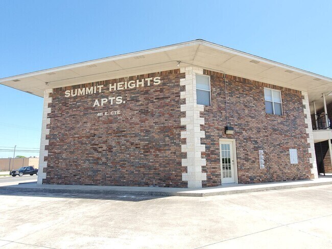 Building Photo - 411 E Central Texas Expy