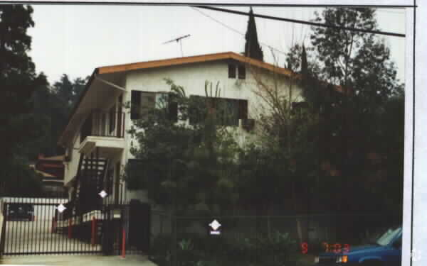 Building Photo - 2340 Glendale Blvd