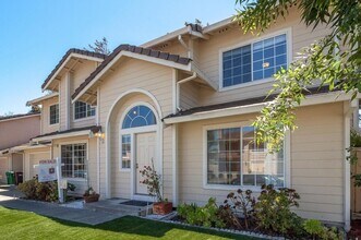Building Photo - 27751 Treat Ln