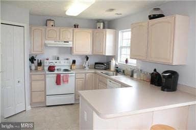Building Photo - 3211 Halcyon Ct