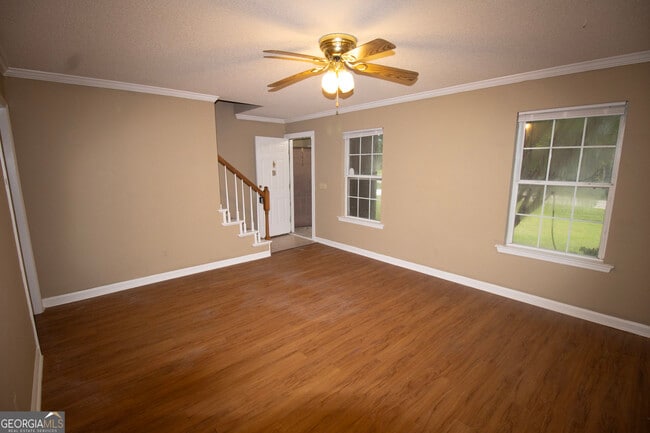 Building Photo - 1610 Drayton Ln