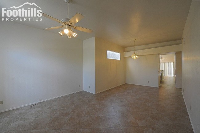 Building Photo - Gated Community in the Foothills