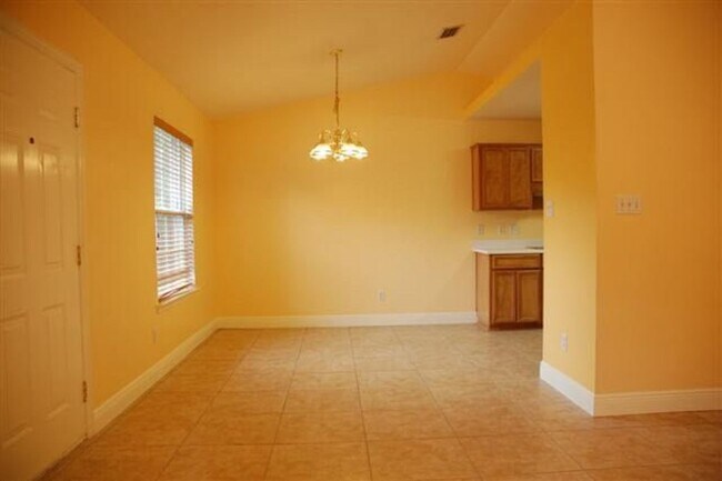 Foto del edificio - 2340 Havenbrook Ct