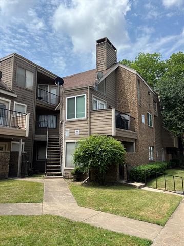 Primary Photo - 9809 Walnut St