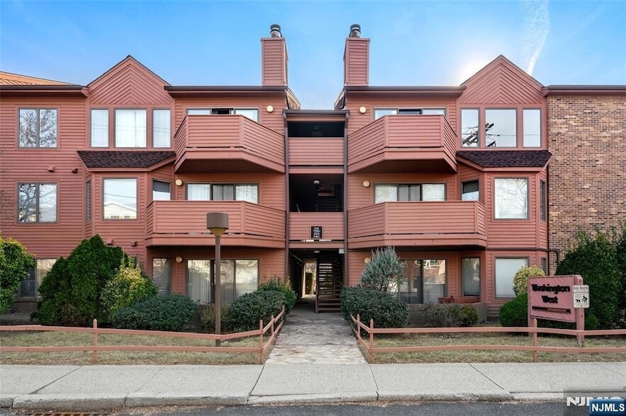 Photo - 214C Washington Avenue Unit