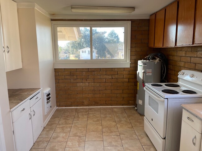 Foto del edificio - 5910 Cameron St