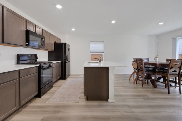 Cocina - 1243 92nd Way SE