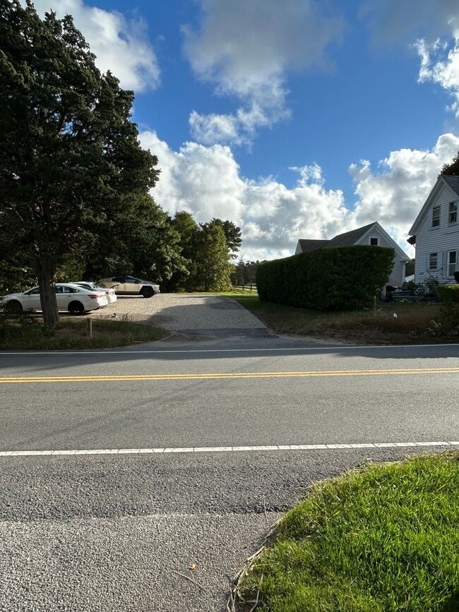 Building Photo - Brand New 1 Bedroom