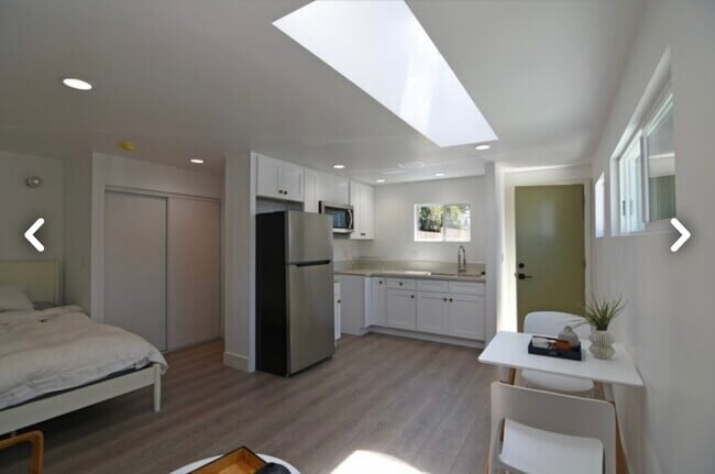 Foto del edificio - 2712 Westwood Blvd